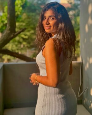 Lisha Chinnu Instagram - A little self belief can change a lot of things for the best ! 🦋🌞🌻!