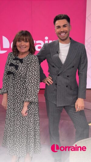 Lorraine Kelly Instagram - Lorraine vs Gen Z 🤣🫶🏻 

#Lorraine