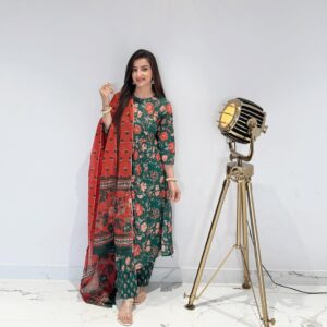 Loveleen Kaur Sasan Instagram - Fun,bright and festive✨

✨

✨

Wearing: @auranic_ 🤩
Sandals: @anse.sandals 🤩

✨

✨