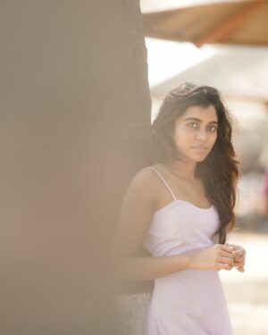 Lovelyn Chandrasekhar Instagram - 💜 

📸: @camerasenthil