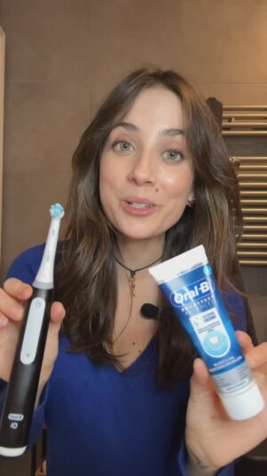 Ludovica Gargari Instagram - Dalla colazione al pranzo alla cena con il dentifricio Oral-B.
Basta lavarsi i denti due volte al giorno, grazie al suo scudo attivo la sua protezione continua!
@oralb_italia #oralb #DentifricioOralb #ProtezioneCheContinua #adv