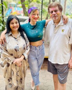 Actress Madalsa Sharma HD Photos and Wallpapers March 2025