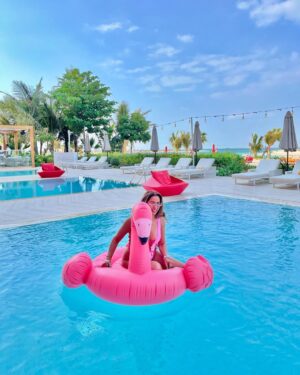Madhura Naik Instagram - Just me, my flamingo, and endless ocean vibes. ☀️🦩Nothing but sun, salt, and pure bliss out here! Who else could float like this forever? 🌊✨

 #MyHappyPlace #FloatingThroughLife #SaltInMyHair #FlamingoMode #BeachBumDiaries