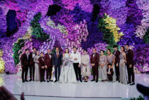 Mahalini Raharja Instagram - Rasa haru yg kita rasakan dan bahagia ketika bapak presiden @jokowi menyempatkan hadir diacara bahagia kita .
-
Sehat selalu pak tidak tau lagi cara luapin rasa cinta saya kepada bapak presiden dan ibu presiden .