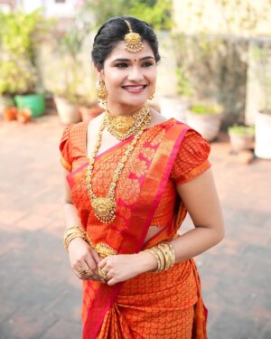 Maheswari Yayathiraj Instagram - Jewellery - @jk_fashionjewel 
Hair do - @gayathri_makeup_artist_