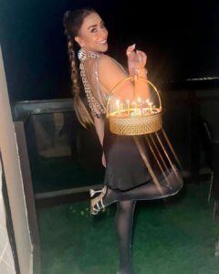 Actress Maira Khan HD Photos and Wallpapers March 2025