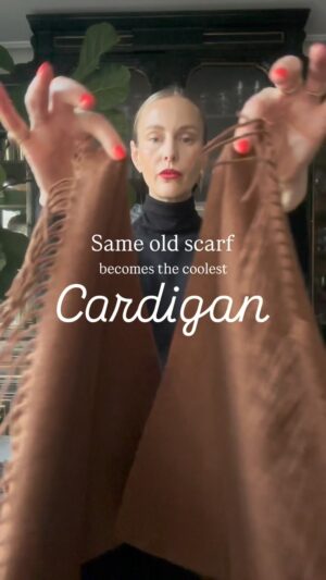 Malin Persson Instagram - Same old scar.. 🧣
What do you think?

#elegantstyle #instagramstoryideas #asteteticfilm #stylish #stylinghacks #scarfstyle #sezanelovers #sezane #scarffashion