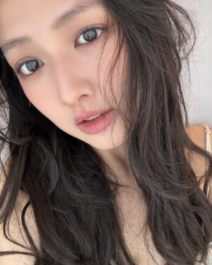 Mandy Tam Man-Huen Instagram - Good morning  早安☀️🤍
