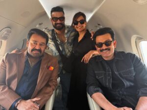 Manju Warrier Instagram - Coming home! #L2E #EMPURAAN