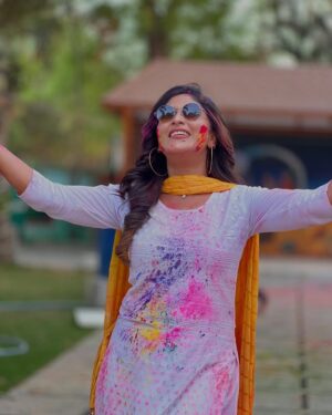 Manjula Paritala Instagram - #Happy Holi 🎨