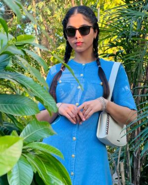 Manpreet Dolly Instagram - Even with my eyes closed, I can feel the love💙
.
.
#love #life #pure #cute #slay #sassy #cutiepie #cutnessoverload #cutegirl #beautifulgirls