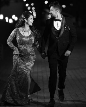 Mansi Joshi Instagram - The happily ever after.. 🧿♾️ 
Thank you my team for making us look this perfect 😍 

Reception diaries ❤️

Photography and editing by @lens__crafts 🥰

Mansi and Raghav’s makeup by @makeoverwithtara_raam 😘

Beautiful outfit by @talamralu_designer_studio ❤️

Jewellery by @thespatika 💠

Hair by @artistry_by_pushpa 😍

Mehendi by @rajashreemakeoverartistry 💝

Nails by @unisex_volumez 😊

Location @aditya_kalyana_mantapa 📍

#mansijoshi #reelsinstagram #receptionoutfit #couplegoals #reception #love