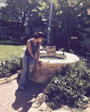 Margot Bingham Instagram - Dear LA - you have suffered an unimaginable tragedy that will take time to recover. So many are doing so much, but for those of you still looking for a way to donate your time, please continue to volunteer. Here is a great organization to work with:

http://lamission.volunteerhub.com/

And as a proud union member, to all my @sagaftra brothers and sisters, my @iatse brothers and sisters, we will continue to stand with you as you gain strength once more. 

For the residents who have lost it all that have helped build their communities over years and decades and helped to shape them into amazing spaces - here are some families I would like to highlight if you’re in a position to give. Even $1 moves the needle.

https://www.gofundme.com/f/help-rebuild-rhythms-of-the-village-family-after-la-fires

https://www.gofundme.com/f/support-gabi-lornes-family-who-lost-everything-in-fires?attribution_id=sl:c09a39ec-06fa-43da-b02e-c22bff34491b&lang=en_US&utm_campaign=fp_sharesheet&utm_medium=customer&utm_source=copy_link

My heart hurts for you, LA. But we know you are the resilient kind. I wish for speedy recovery, for safe sheltering and continued health. There is truly nothing like the City of Angels.🪽