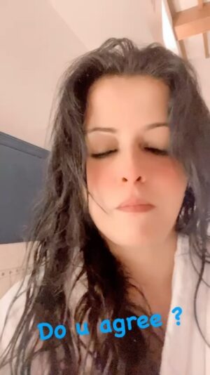 Maria Wasti Instagram - Do u agree ?
#teamM #mariawasti #slowmo