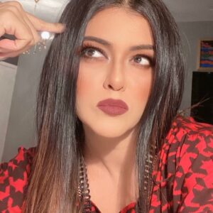 Maria Wasti Instagram - #indeepthought #nowheretogo #wanderlust #lockedup #homealone