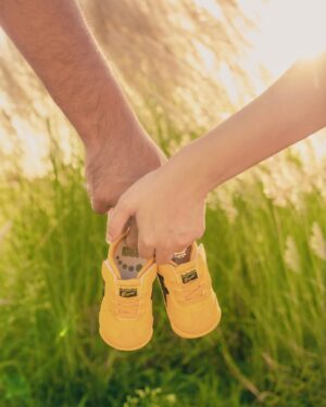 Mariyam Nafees Instagram - • Oh, baby! We’re having a baby!!! 🥹🥰
Baby AmYam coming soon, InshAllah! ❤️🧿

Please keep us in your prayers 🫶🏻

📷: @mahasphotographyofficial 

| #AmYam | Life Update | We’re expecting | Pregnancy Announcement | Blessed | MashAllah | Alhamdulillah |
