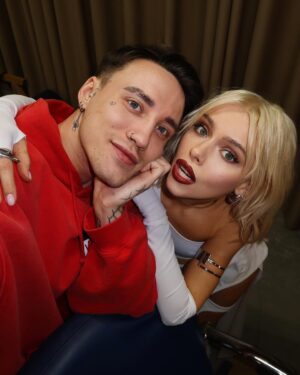 Masha Kondratenko Instagram - Любі мої , номер 5 прямо зараз! 
Всім дякуємо вам з @mashaa.kondratenko 💔😍