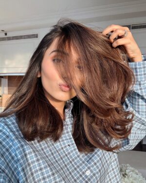 Masoom Mehta Instagram - Hair for 2025 🦋
Vote below?