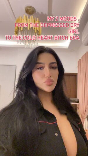 Mathira Instagram - I bring nothing to the table
I am the table 💰💰💰💰🤑💲💲💲