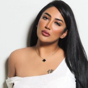 Mathira Instagram - "the fire can't touch me, for i have burned one too many times
& the sea can't harm me, for i've been drowning all my life. oh but you could rip my heart open, darling,
for i have never known love before."
Photography by @saqibaaqi 
Cloths by @livingfitapparel