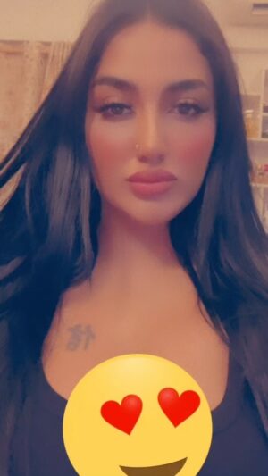 Mathira Instagram - I have my mother’s rage,
and my father’s ability to walk away. this, I’ve learned,
is a very lonely combination. 🧸