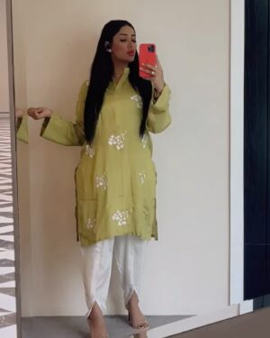Mathira Instagram - My goal is to live a soft life. No anger, no unforgiveness, no resentment... those things bring struggle, sickness, and hate. I just want love, good energy, a good heart, and peace.  #mathira