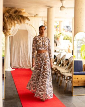 Mayra Farret Instagram - You need goals that give you goosebumps. 
Friends that give you energy.
Lovers that give you butterflies. 
A mission that makes it impossible to sleep and irresistible to wake up. 
It feels like fireworks inside your mind. 
So, use excitement as a compass. 
It shows you exactly where to go.

- Zach Pogrob

Runway producer @fashiontastemakerstx by @mayrafarret 
Haute Couture Designer @stellanolasco @stellanolascothedesigner 
Resortwear @aguaclaraofficial 
Location @bistr09 
Camera @miguelfloresphotography 
Decor @moraleseventdecorator 
Models @dx2_fashion_models
Make up @pearlishglam_bythais