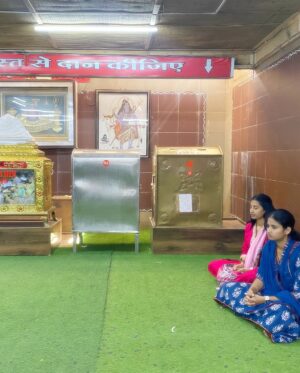 Meena Vasu Instagram - 🙏🙏omnamahshivaya #🕉️🙏🔱_हर_हर_महादेव_🕉️🔱🙏