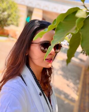 Meenakshi Dixit Instagram - Shivamayee✨🔱

हर ओर शिव, हर श्वास में शिव, हर स्पंदन में शिव…
शिव ही आराध्य, शिव ही संकल्प, शिव ही परमानंद!

हर हर महादेव! शिव की कृपा आप सभी पर बनी रहे। 🙏✨

#Mahashivratri #Shivamayee #HarHarMahadev #Trimbakeshwar #ShivaBhakti #trambakeshwar