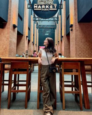 Meerub Ali Instagram - Exploring the best of Dubai! 🕌 From savoring global flavours at Time Out Market, hitting the slopes at Ski Dubai, to diving into the underwater wonders at Dubai Aquarium—this city never ceases to amaze! 🌟 
#DubaiAdventures #TravelDiaries #TimeoutMarket #SkiDubai #DubaiAquarium #visitdubai