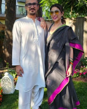 Meesha Shafi Instagram - Sari not sorry type morning ☀️🪲🦚💜

#eid #family #saree #sareelove #summer
