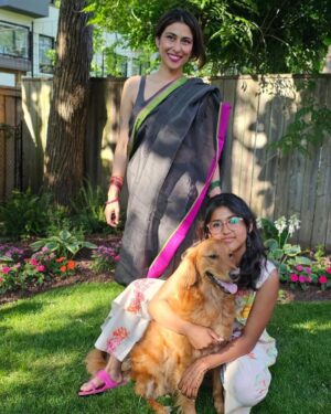 Meesha Shafi Instagram - Sari not sorry type morning ☀️🪲🦚💜

#eid #family #saree #sareelove #summer