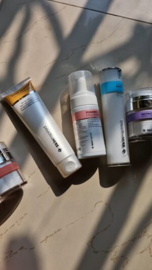 Meghana Kaushik Instagram - Does this brand really work ??? 🤔 😯🫣
.
.
Took this 15 day challenge & here is what I felt!!! 
@skininspired.in 
.
.
.
.
.
.
#collab #skincare 
.
.
.
.
.
.
#meghanakaushik #skincareessentials #skincareroutine #skincareproducts #beauty #beautyaddict #hype #natural #skincarejunkie #skincarecommunity #ugc #ugccreator #glowup