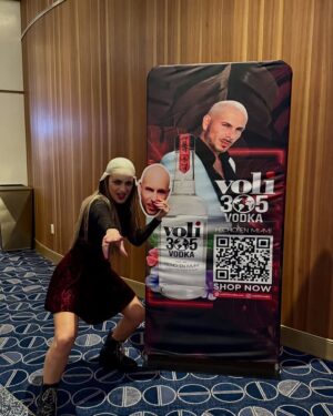 Melissa Cervantes Instagram - Life is WILD, from #Sacramento to #LosAngeles wrestling, tacos,meeting famous people @kenjeong  @akbar_gbaja doing acts of kindness for others to going back to #tijuana to speak to Men  and women about #wrestling eating at @oryxrestaurante and #womenempowerment then @4thrope killing it with the girlies in #southbysouthwest (thank you @westsidegunn for the invite and @blameboogie) then to Vegas to have a bit of fun with @pitbull  and yeah kick some more ass in the ring! Indeed a crazy 15 days of my life but I wouldn’t change it for anything! 

Thank you to everyone who was part of this crazy half part of this month @imacril  @tjinnovadora #aew #lameramera #revolution #california #actsofkindness #travelblog #traveler
