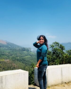 Mersheena Neenu Instagram - Somewhere with so much to remember 💙