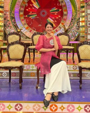 Michiko Tanaka Instagram - 今日のプレバトは、久しぶりの色鉛筆コンクールです🥰
写真は前回、初めて優勝させていただいたまるり丼❤️
今見てもイクラが大変だった思い出が蘇って憎らしい…！！笑
さぁ今回で二連覇なるでしょうか…🤩

ぜひご覧ください！