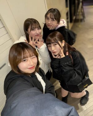 Miki Nonaka Instagram - 🩵💜🩷🧡
.
#尾形春水 ちゃん
#牧野真莉愛 ちゃん
#羽賀朱音 ちゃん
#morningmusume25#モーニング娘25
#野中美希#ちぇる