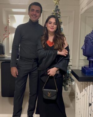 Minal Khan Instagram - What a beautiful winter night with awesome food and great company 🫶🏻

Thankyou Saboor & Saman for last night 🥂❤️