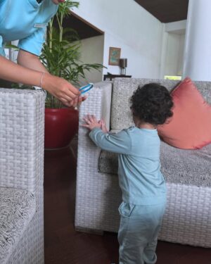 Minal Khan Instagram - Family vacay❤️ so chaotic but oh so good 🥹