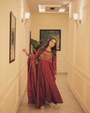 Minal Khan Instagram - 🫶🏻❤️