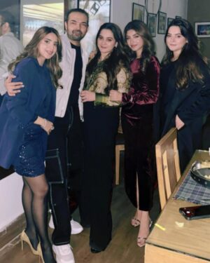 Minal Khan Instagram - 25🫶🏻
