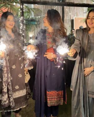Minal Khan Instagram - 25🫶🏻