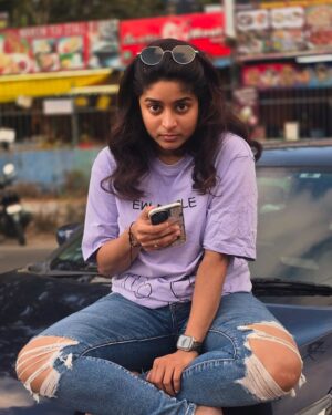 Mithra Kasthurirangan Instagram - DONE WITH PEOPLE 😇🙌🏻

Tees - @wyd_wearyourdesign