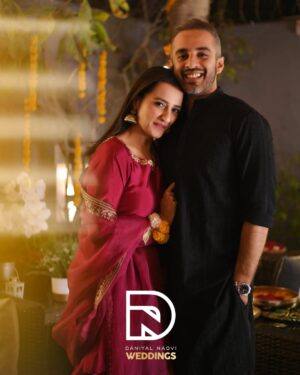 Momal Sheikh Instagram - Bhaut sari duwain, pyar aur khushiyon kay saath @thekubism @mirzagoharrasheed meray pyaray doston ko bhaut bhaut Mubarak.. mashAllah #merayyaarkishadihai ♥️♥️🧿🧿🤗🤗

Thank you @imranaliofficial for the lovely evening, you are just too good. 
Thank you @wajahatmansoorofficial for this beautiful outfit 
Thank you @daniyalnaqviweddings for capturing these beautiful moments