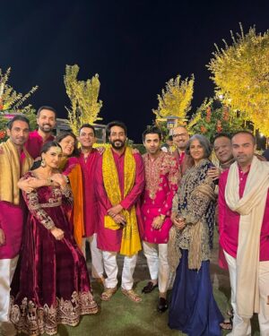 Momal Sheikh Instagram - Every love story is beautiful but yours is my favourite♥️
Mahirah… our most special one!! 
I don’t know where to begin from but these past few weeks have been nothing but magical😍
You have given us memories that will last a lifetime. From the wedding festivities to the actual day everything was unreal. I wanted you to know how grateful I feel to have been a part of your wedding celebration.
I am so happy for you both. 
Here’s to a lifetime full of happiness and immense love.
May Allah always keep you, Salim and Azzu under His protection and away from 🧿 
You deserve all the love, smiles, peace, happiness and success in the world. 

Congratulations to the wonderful two of you!! 
Cheers to love, laughter and happily ever after! @mahirahkhan @salimkarim 
♥️🫶♥️

Special thank you @mohsin.naveed.ranjha for making this beautiful custom made outfit for me 💕
Jewels by @kohar_jewel 
Hair and makeup @mubsher.bhatti my fav