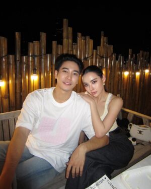 Mookda Narinrak Instagram - 💡ไฟน้ำค้าง20:30คืนนี้ #ch7hd35 #ไฟน้ำค้าง