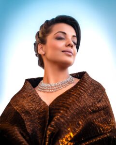 Actress Mugdha Godse HD Photos and Wallpapers March 2025
