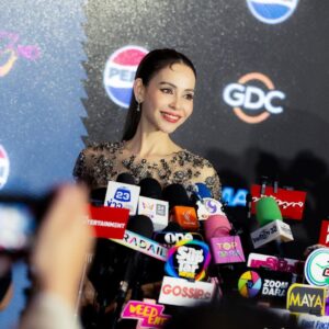 Myria Benedetti Instagram - นัทขอขอบคุณทุกความรัก ความเมตตา ที่ส่งกำลังใจมาให้นัทในทุกช่องทางนะคะ 🤍🙏🏻และขอขอบคุณพี่น้องสื่อมวลชน แฟนคลับ ทุกท่านอีกครั้ง love you ka 🥰🫶🏻🤍🙏🏻

#MJCCineAsiaNight24