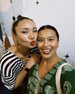 Nadia Aqilah Instagram - Atas permintaan ramai, tahun ni, my sambal Isabella and @missnadiaaqilah chilli oil tidak lagi "Setahun Sekali" ya..Tahun ni ada jadi 2 kali setahun sebab we will come again next week untuk korang yang tak dapat grab ours! Kite jumpa nanti di MEGA RAYA EXPO on 21 22 23 March di booth L8 ! Ada 3 hari untuk kitaorg masak and siap kan  sambal & chilli oil tau..Kerja gila! Tapi hanya untuk mu Singapura kami gigih..Get ready yaaaaaaaaa bila double N bergabung, you know it's gonna be the most happening booth as always! Haha. See you guys soon 💋