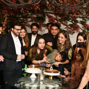 Nadia Khan Instagram - MY FAVOURITE CLICKS WITH FAMILY AND FRIENDS ...
